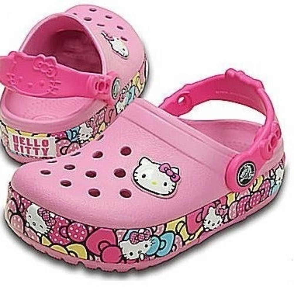 🎈SOLD Crocs Hello Kitty CROCS Crocslights